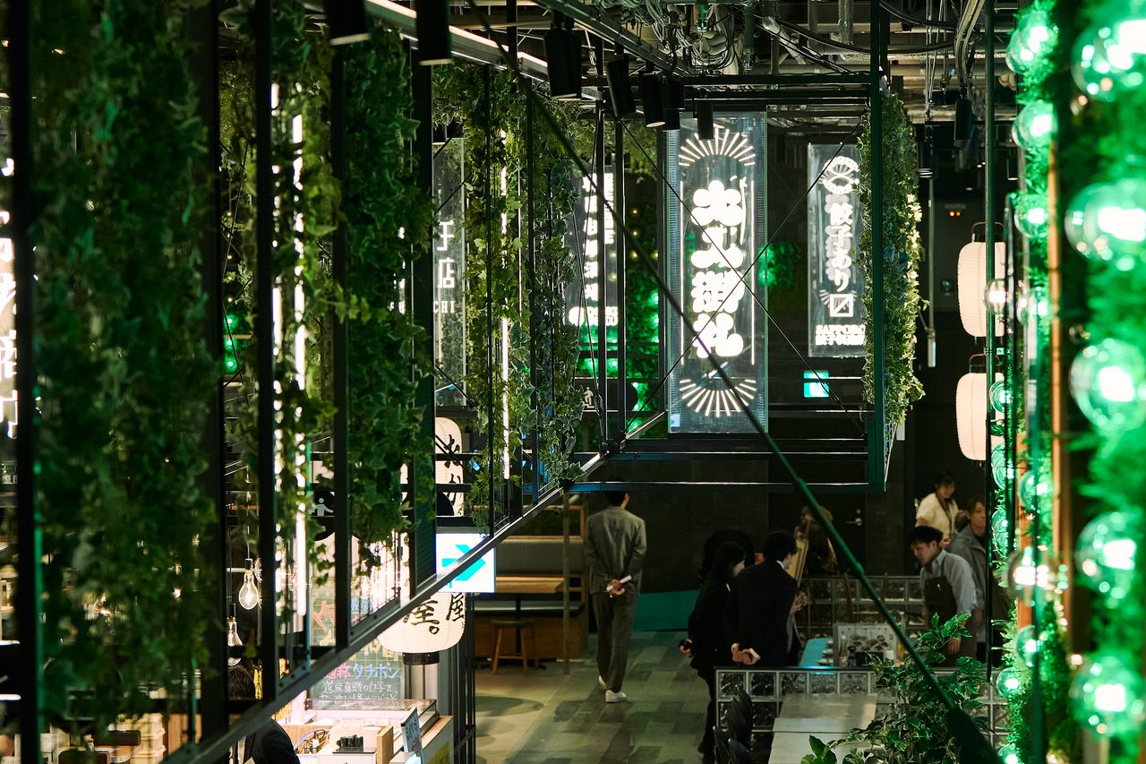 札幌4丁目プレイス (4PLA) オドリバ席 の内観
